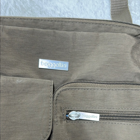 Baggallini Canyon Crossbody‎ Women's Brown - Picture 6 of 16